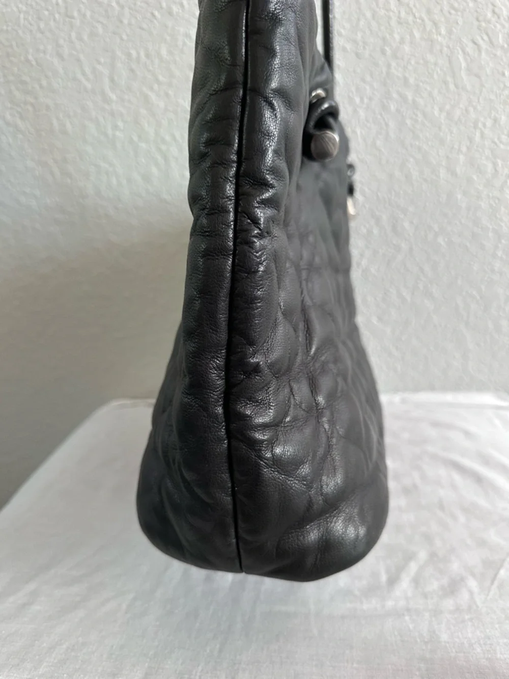 Lisa Conte Italy Black Leather Slouch Tote Bag Quilted Puffer Knot Handle Large